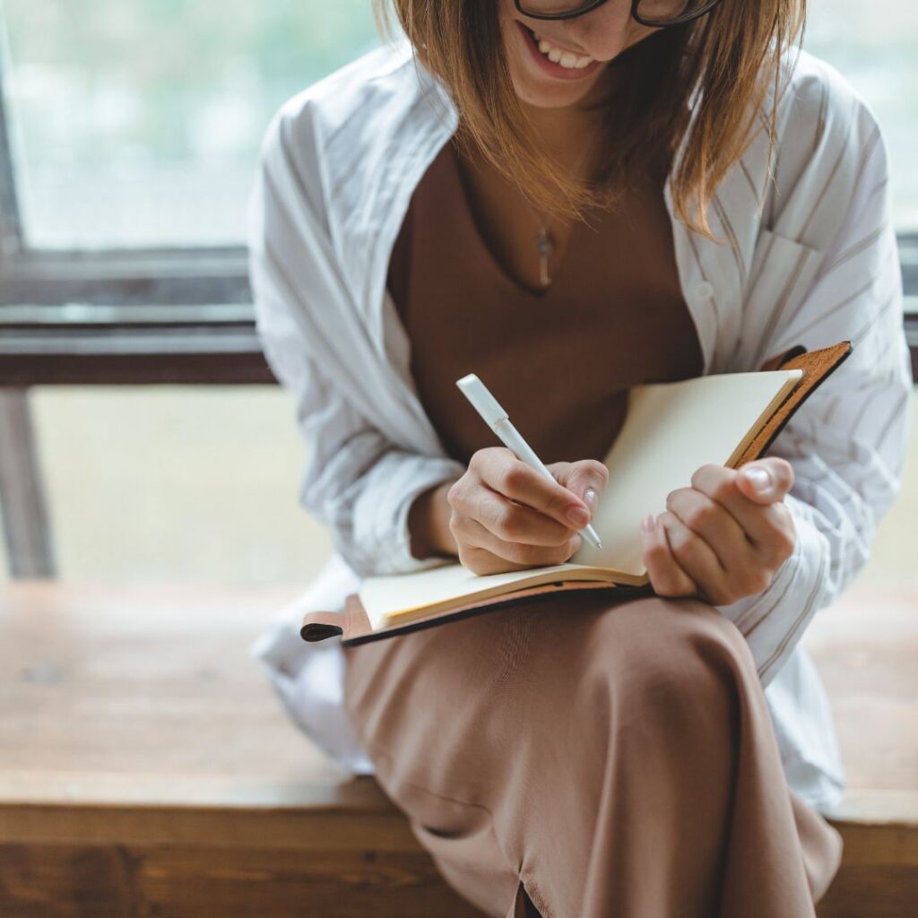 business writing jobs