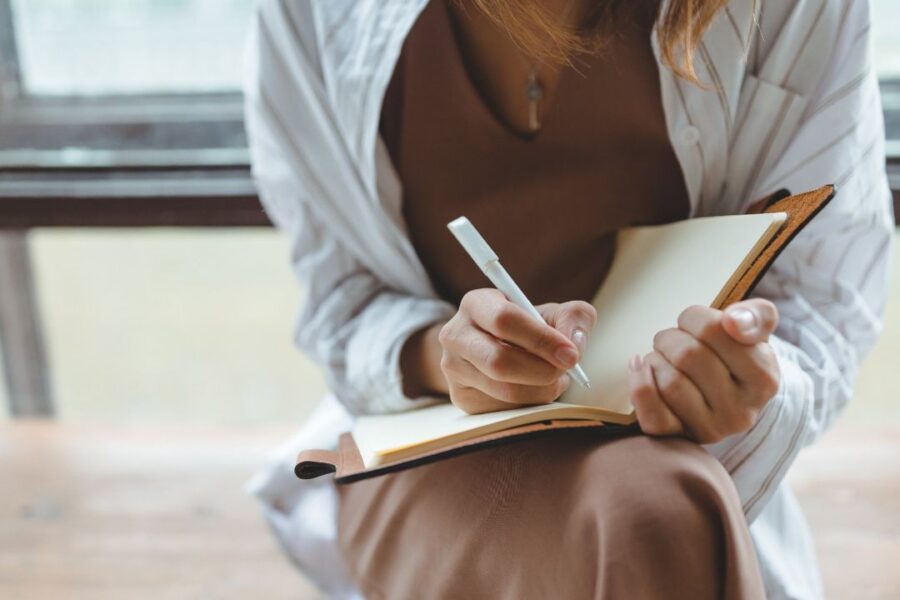 business writing jobs