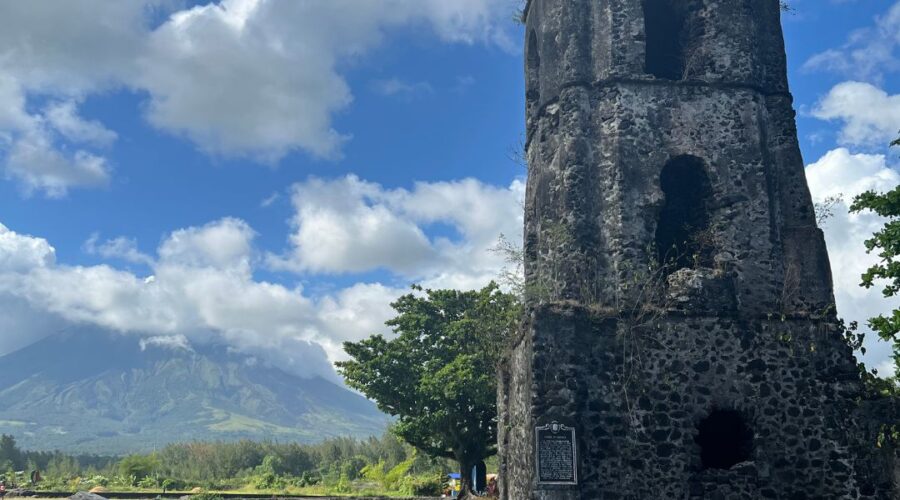 cagsawa ruins