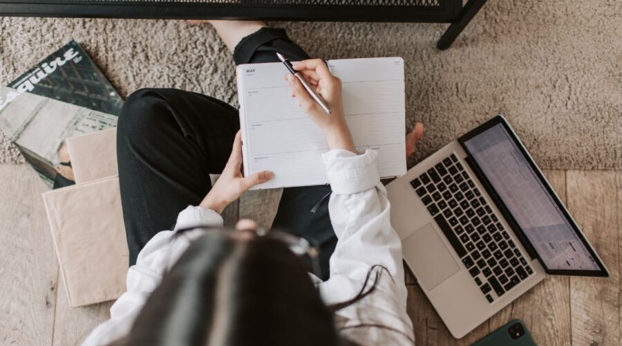 What Do Freelance Writers Do