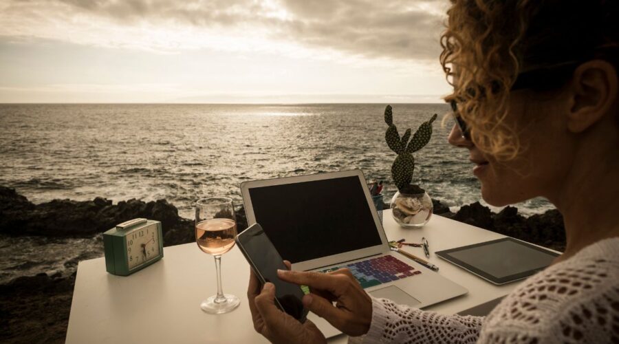Digital nomad lifestyle