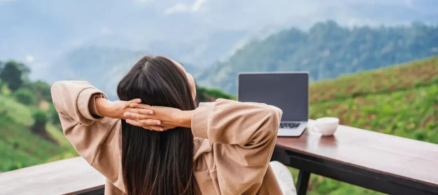 work while traveling